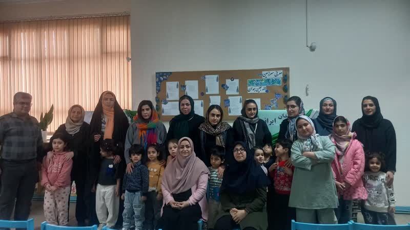 برنامه «برای تو می‌نویسم» با محوریت نیمه شعبان و دهه فجر در مرکز ۳۲ کانون تهران برگزار شد