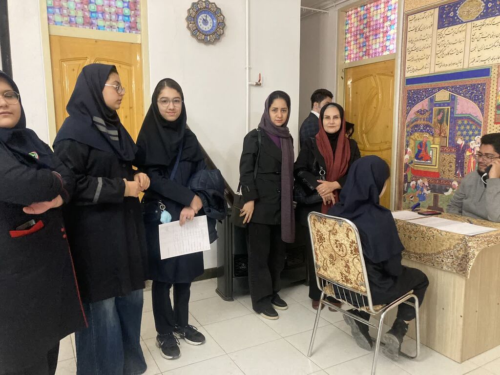 نوجوانان مستعد کرمانشاهی به مسابقه «دو نقطه» شبکه دو سیما معرفی شدند