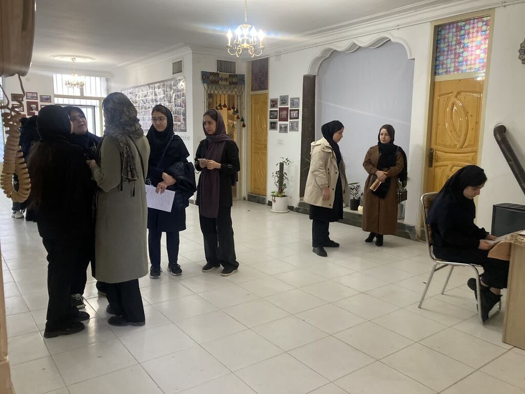 نوجوانان مستعد کرمانشاهی به مسابقه «دو نقطه» شبکه دو سیما معرفی شدند