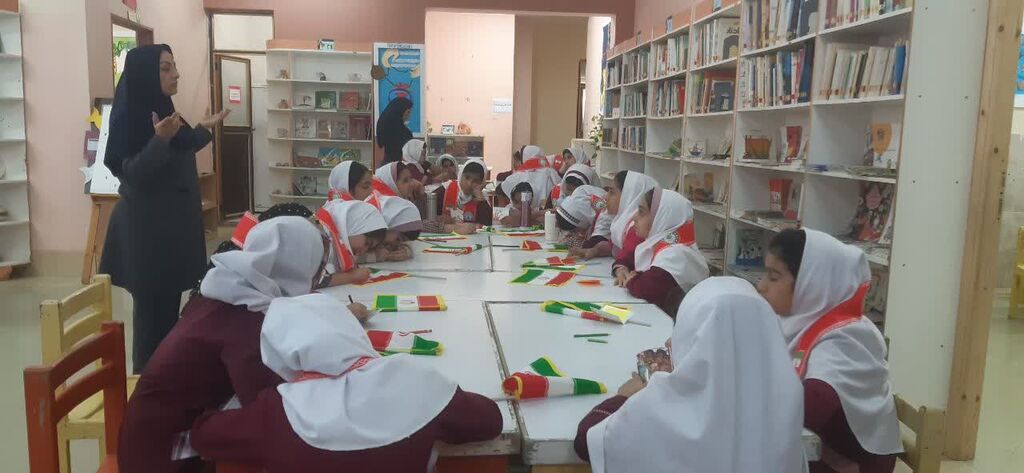 برگزاری جشن میلاد حضرت مهدی (عج) در مرکز فرهنگیهنری گلشهر