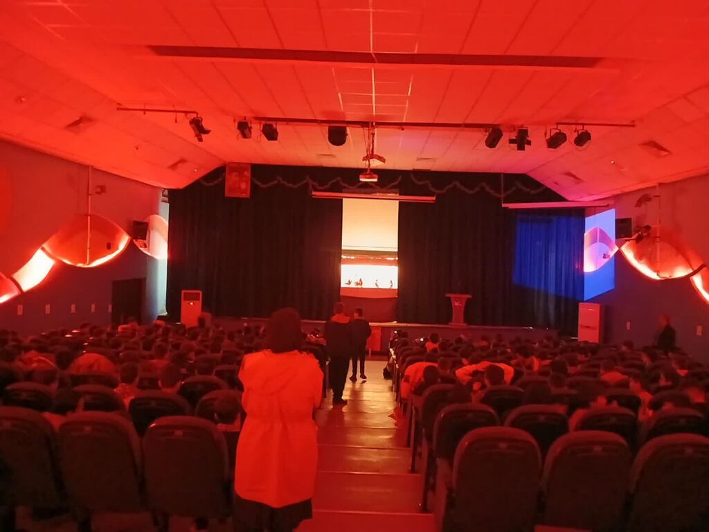 ویژه برنامه «دهه فجر» در مرکز شماره ۲ کانون کرمانشاه