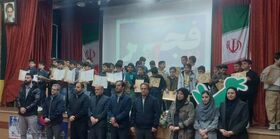 برگزاری جشن انقلاب با عنوان «انفجار نور، سرآغاز ظهور» در مرکز سنقر