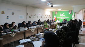 با زبان فرهنگ، هنر و اندیشه، حقیقت انقلاب اسلامی را برای نسل جدید تبیین کنیم