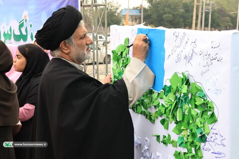 شادمانه‌های انقلاب در مرکز کانون بندر امام خمینی(ره) برگزار شد