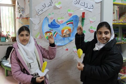 بزرگداشت چهل و هفتمین سالروز پیروزی شکوهمند انقلاب اسلامی در ایام الله دهه مبارک فجر با ویژه برنامه های فرهنگی، هنری و ادبی در مراکز کانون استان آذربایجان غربی