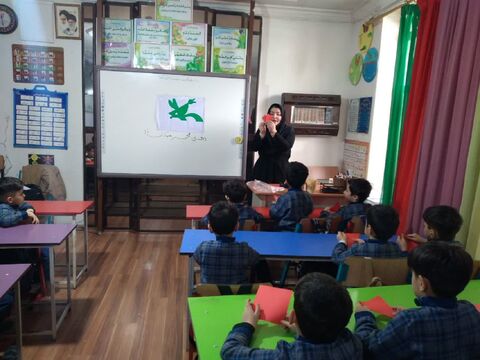 بزرگداشت چهل و هفتمین سالروز پیروزی شکوهمند انقلاب اسلامی در ایام الله دهه مبارک فجر با ویژه برنامه های فرهنگی، هنری و ادبی در مراکز کانون استان آذربایجان غربی