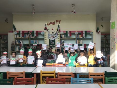 بزرگداشت چهل و هفتمین سالروز پیروزی شکوهمند انقلاب اسلامی در ایام الله دهه مبارک فجر با ویژه برنامه های فرهنگی، هنری و ادبی در مراکز کانون استان آذربایجان غربی