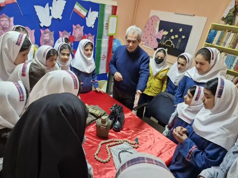 بزرگداشت چهل و هفتمین سالروز پیروزی شکوهمند انقلاب اسلامی در ایام الله دهه مبارک فجر با ویژه برنامه های فرهنگی، هنری و ادبی در مراکز کانون استان آذربایجان غربی