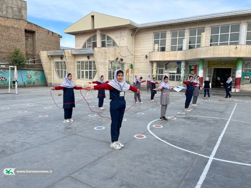 گرامیداشت دهه فجر با برگزاری جشنواره بازیهای بومی در گنبدکاووس