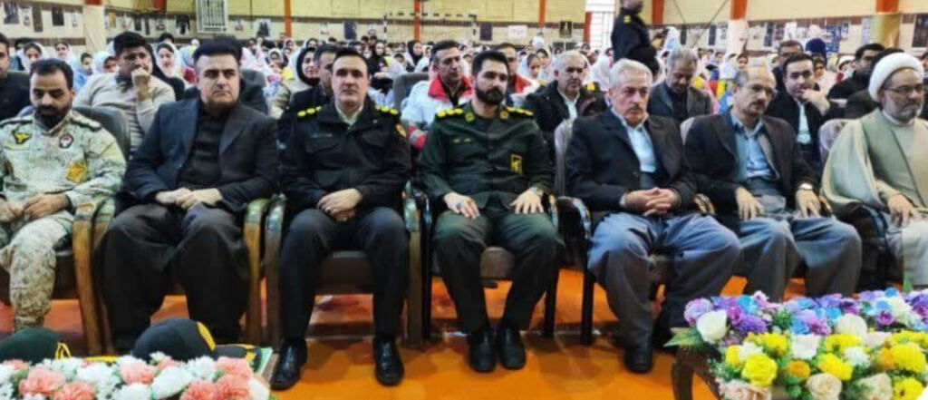 کانونیاران جوانرود در جشنهای دهه فجر مدارس این شهرستان نقشآفرینی کردند