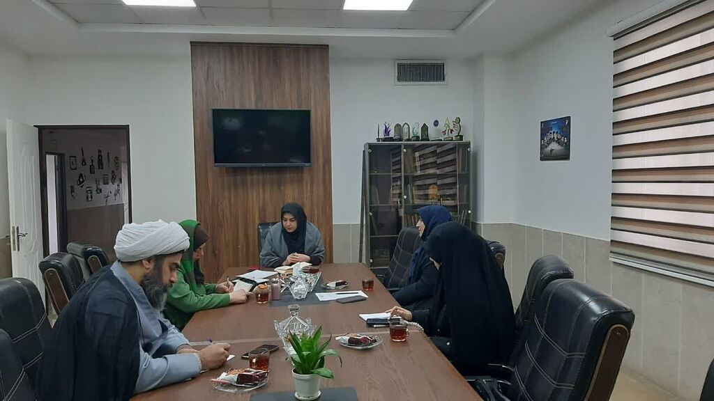 برگزاری جلسه کمیته کودک و نوجوان نمایشگاه قرآن