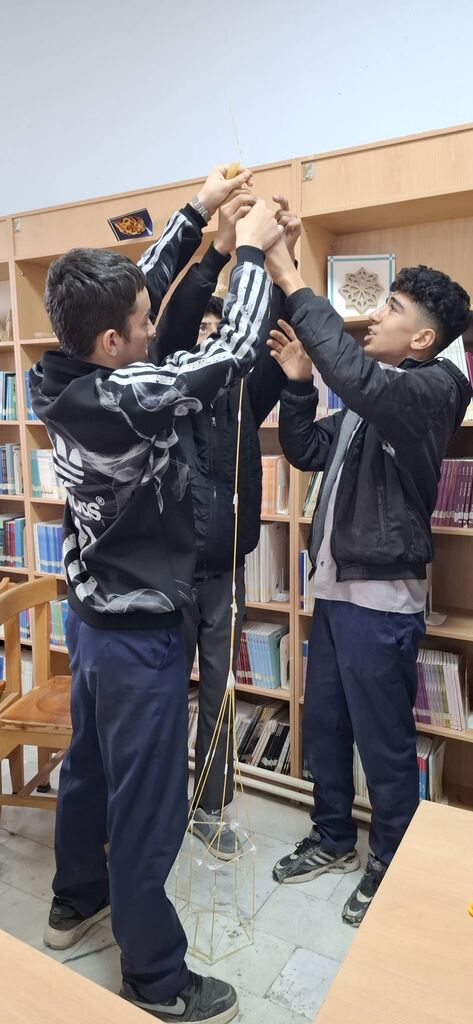 «سازه های خلاق ماکارونی» در بسطام