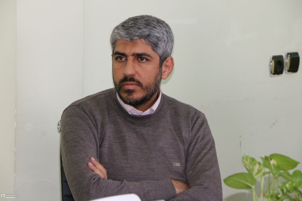 نشست تبیینی «تحلیل وضعیت نوجوانان در دی ماه ۱۴۰۴» در کانون فارس