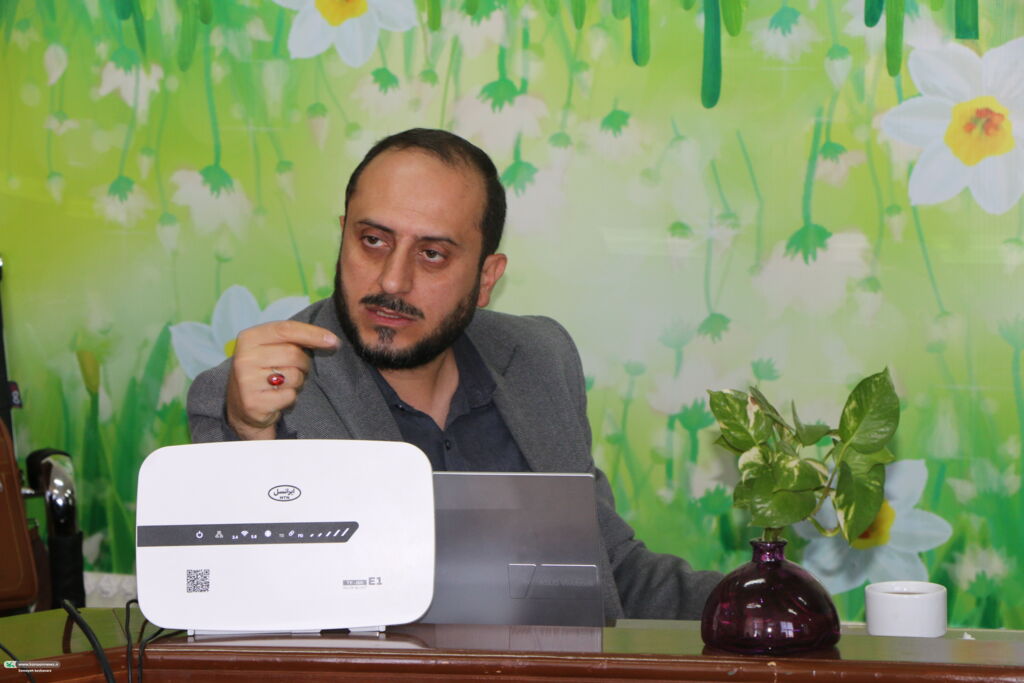 نشست تبیینی «تحلیل وضعیت نوجوانان در دی ماه ۱۴۰۴» در کانون فارس