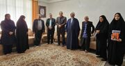 دیدار کارکنان کانون پرورش فکری با خانواده شهید امنیت‌ اله‌نظر صفری