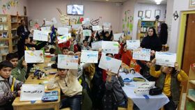 برگزاری ایستگاه نقاشی ویژه دهه مبارک فجر و نیمه شعبان در کانون ملکان