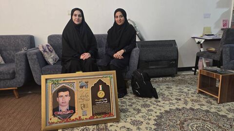 دیدار اعضا و مربیان کانون فارس با خانواده‌های معظم شهدا