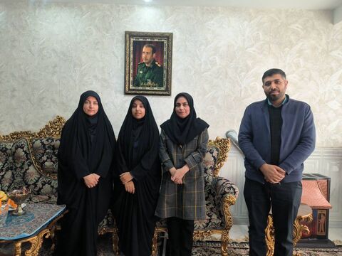 دیدار اعضا و مربیان کانون فارس با خانواده‌های معظم شهدا