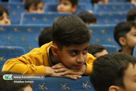 به مناسبت دهه مبارک فجر، اجرای نمایش موزیکال «گرگ، گرگ است» در کانون کرمان