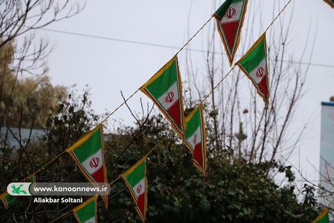 به مناسبت دهه مبارک فجر، اجرای نمایش موزیکال «گرگ، گرگ است» در کانون کرمان