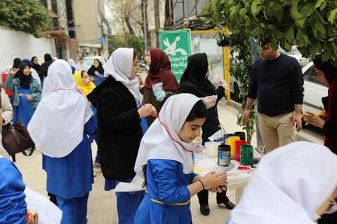 دیوارنگاره دهه فجر با مشارکت کودکان و نوجوانان در ساری اجرا شد