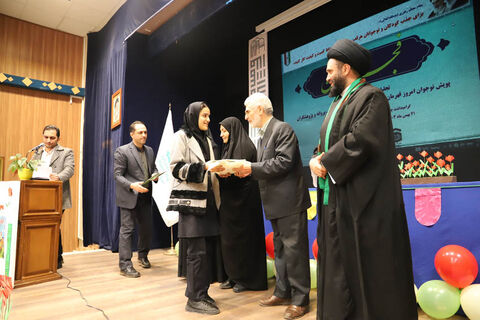 سه رویداد، یک جشن افتخار؛ آیین فجرآفرینان در کانون اردبیل برگزار شد