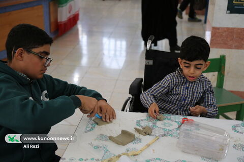 سفر کتاب های حسی و لمسی به بوشهر به روایت تصویر