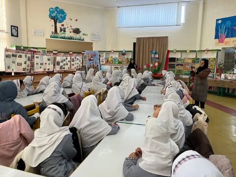 بزرگداشت چهل و هفتمین سالروز پیروزی شکوهمند انقلاب اسلامی در ایام الله دهه مبارک فجر با ویژه برنامه های فرهنگی، هنری و ادبی در مراکز کانون استان آذربایجان غربی