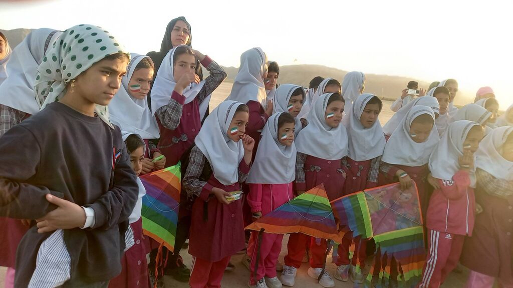 اردوی جهادی دره‌شور با خنده کودکان همراه شد