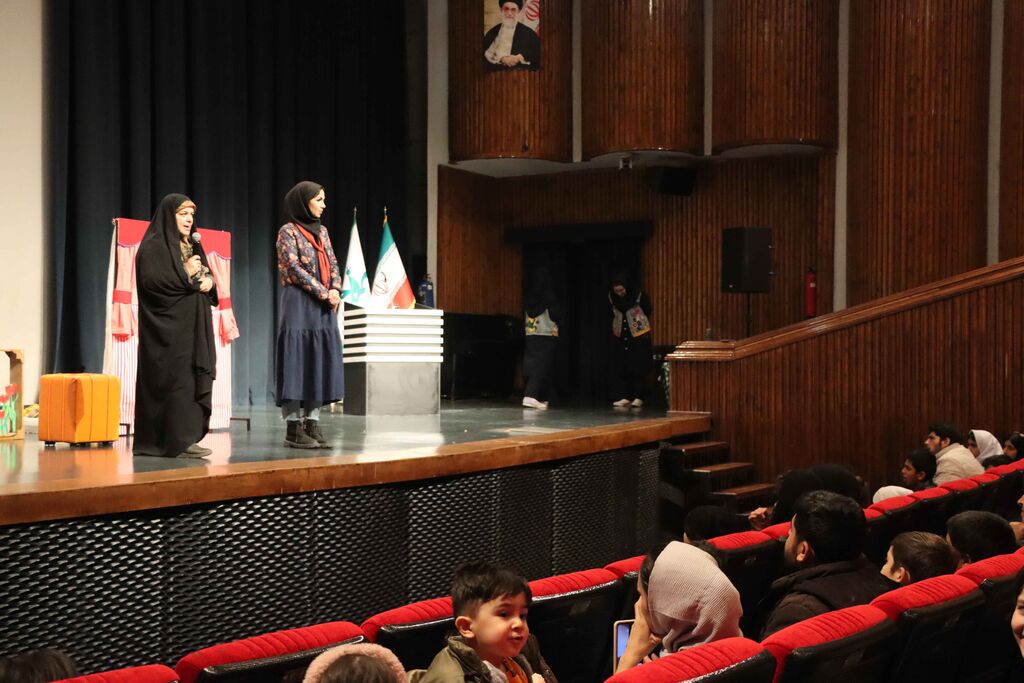 جشن انقلاب با صدای فرزندان ایرانیم در سالن بهنام