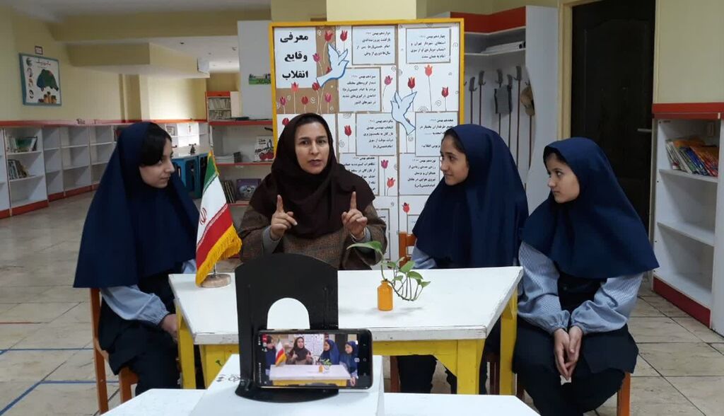 روزهای پایانی دهه مبارک فجر در کانون البرز