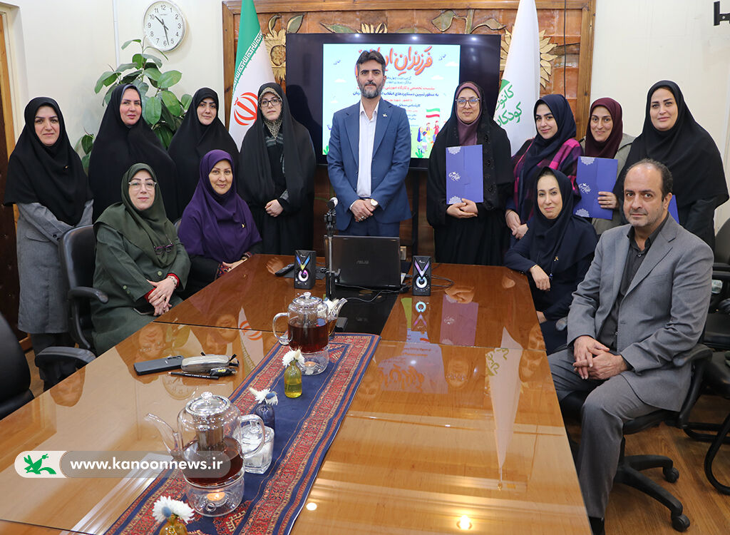 دست‌آوردهای انقلاب درحوزه زنان و نقش بانوان در تقویت بنیان‌های فرهنگی تبیین‌شد