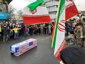 ویدئو/ دهه نودی‌ها گل کاشتند