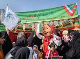 جشن حضور و توانمندی؛ کودکان و نوجوانان کهگیلویه و بویراحمد در راهپیمایی ۲۲ بهمن درخشیدند