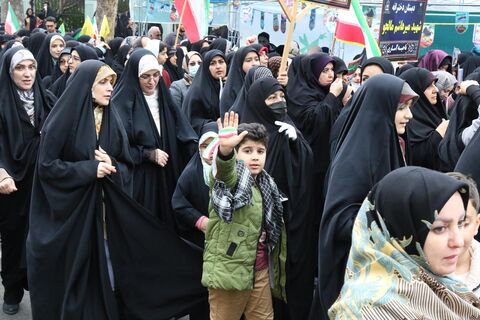 راهپیمایی باشکوه 22 بهمن در ساری