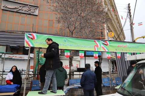 جشن حضور در اردبیل/ روایت تصویری از غرفه کانون در راهیمایی 22 بهمن