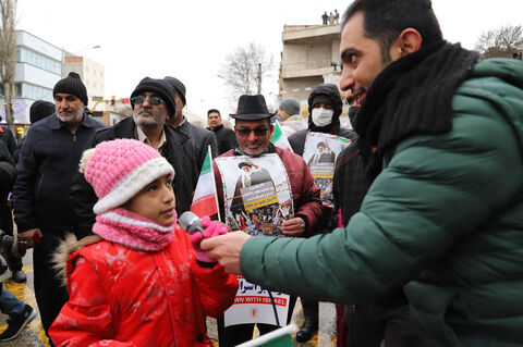 جشن حضور در اردبیل/ روایت تصویری از غرفه کانون در راهیمایی 22 بهمن