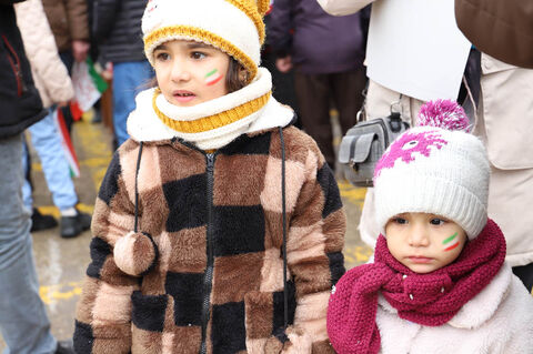 جشن حضور در اردبیل/ روایت تصویری از غرفه کانون در راهیمایی 22 بهمن