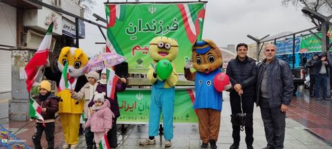 قاب‌های ماندگار از نقش‌آفرینی کانون در راهپیمایی ۲۲ بهمن سنندج