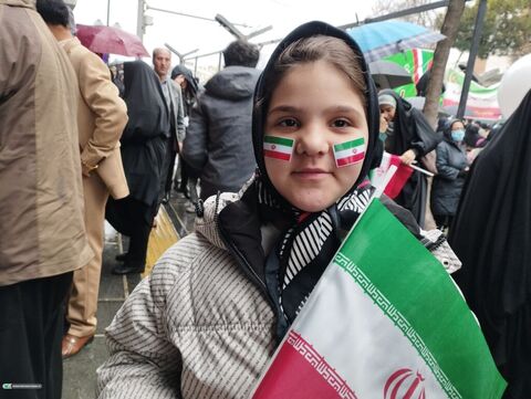 قاب‌های ماندگار از نقش‌آفرینی کانون در راهپیمایی ۲۲ بهمن سنندج