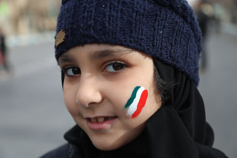 غرفه کانون یزد در راهپیمایی22بهمن1404