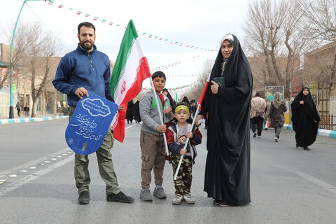 غرفه کانون یزد در راهپیمایی22بهمن1404