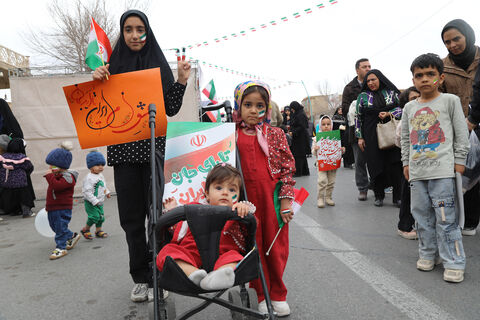 غرفه کانون یزد در راهپیمایی22بهمن1404