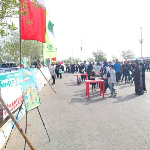 برپایی غرفه کانون هرمزگان در محل راهپیمایی 22 بهمن