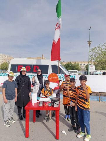 برپایی غرفه کانون هرمزگان در محل راهپیمایی 22 بهمن