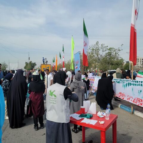 برپایی غرفه کانون هرمزگان در محل راهپیمایی 22 بهمن