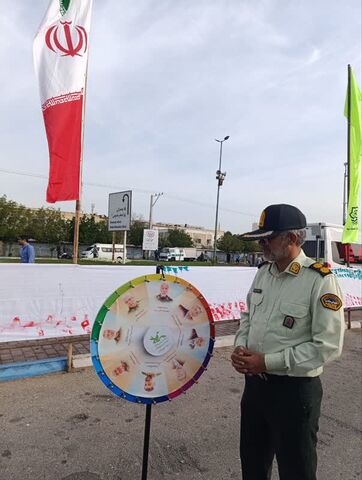 برپایی غرفه کانون هرمزگان در محل راهپیمایی 22 بهمن