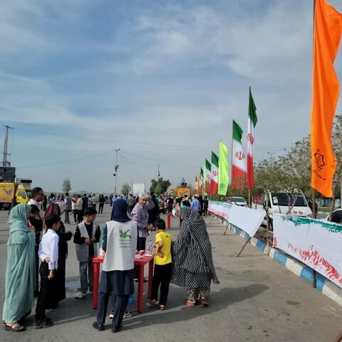 برپایی غرفه کانون هرمزگان در محل راهپیمایی 22 بهمن