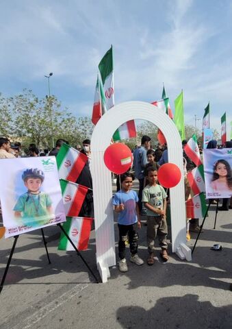 برپایی غرفه کانون هرمزگان در محل راهپیمایی 22 بهمن