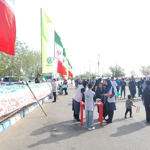 برپایی غرفه کانون هرمزگان در محل راهپیمایی 22 بهمن